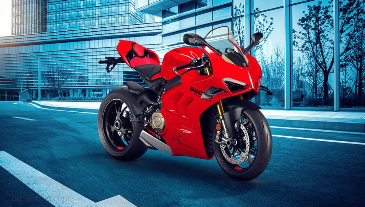 Ducati Panigale V4 R